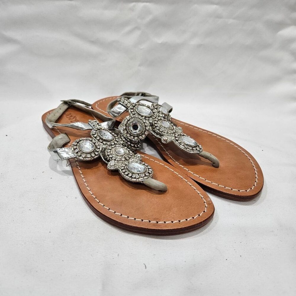 Mystique Silver Leather Jeweled Rhinestone T-Strap Thong Gladiator Sandals 8